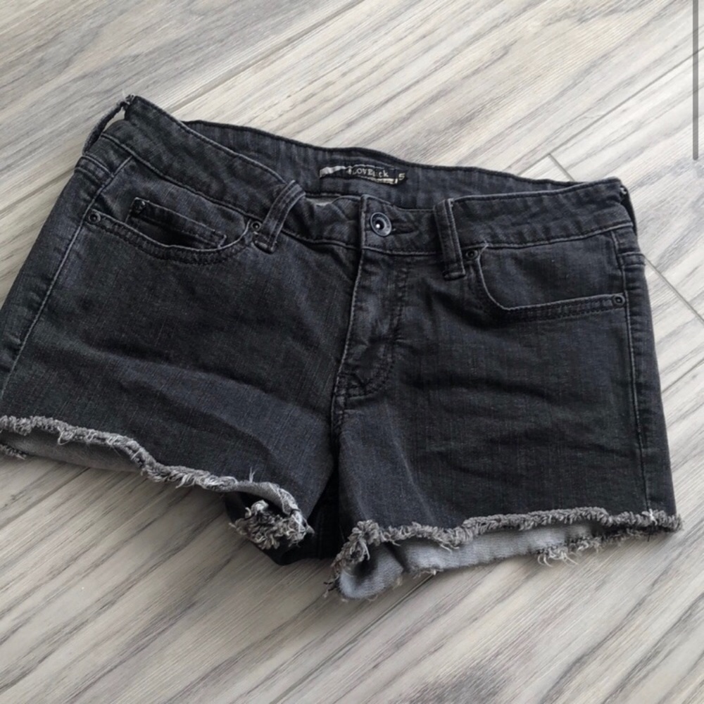 🖤Vintage Hot Topic Cut Offs